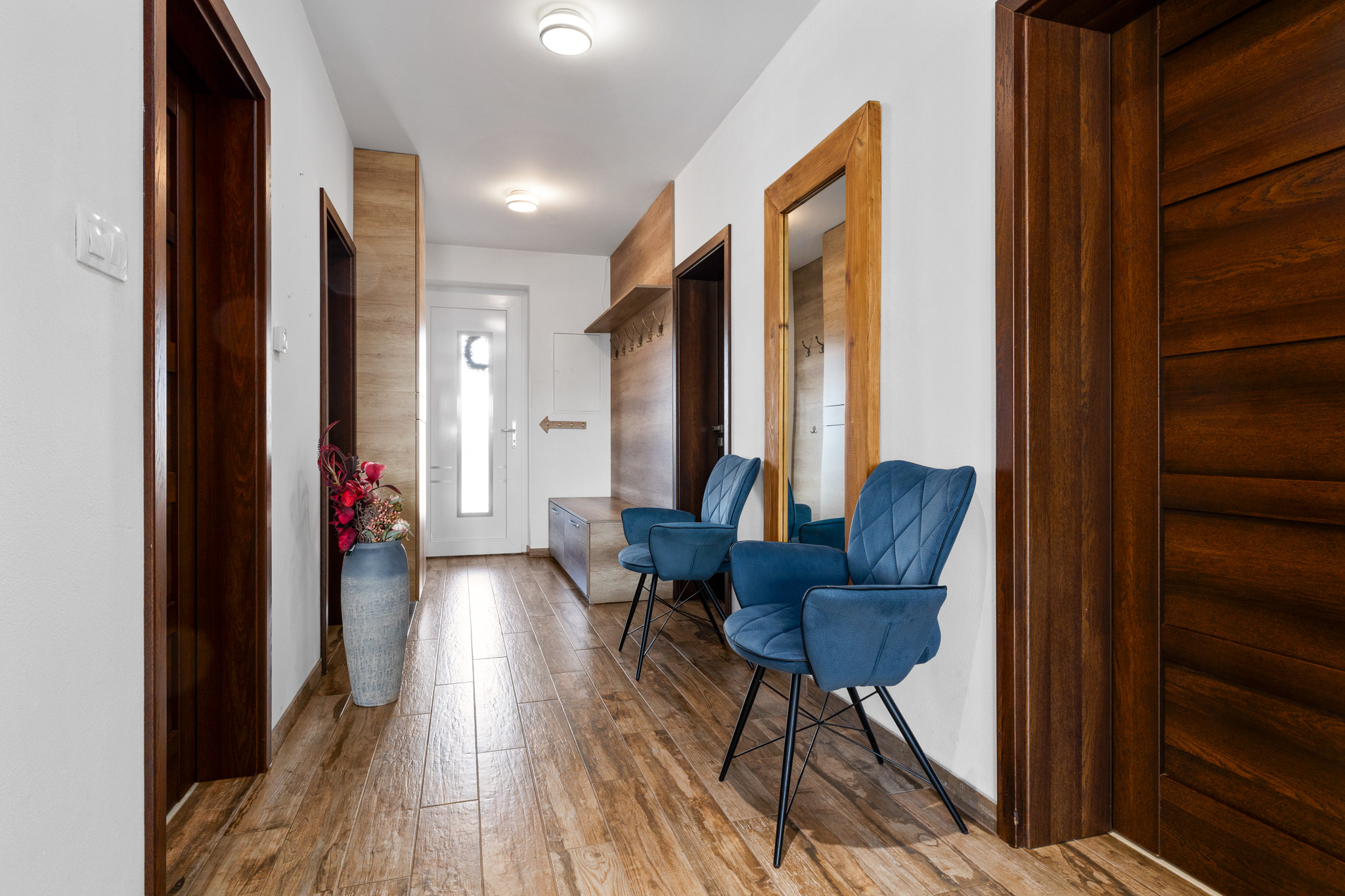 PREDANÉ- PRÉMIOVÝ- 4-IZBOVÝ DOM-ČIERNA VODA