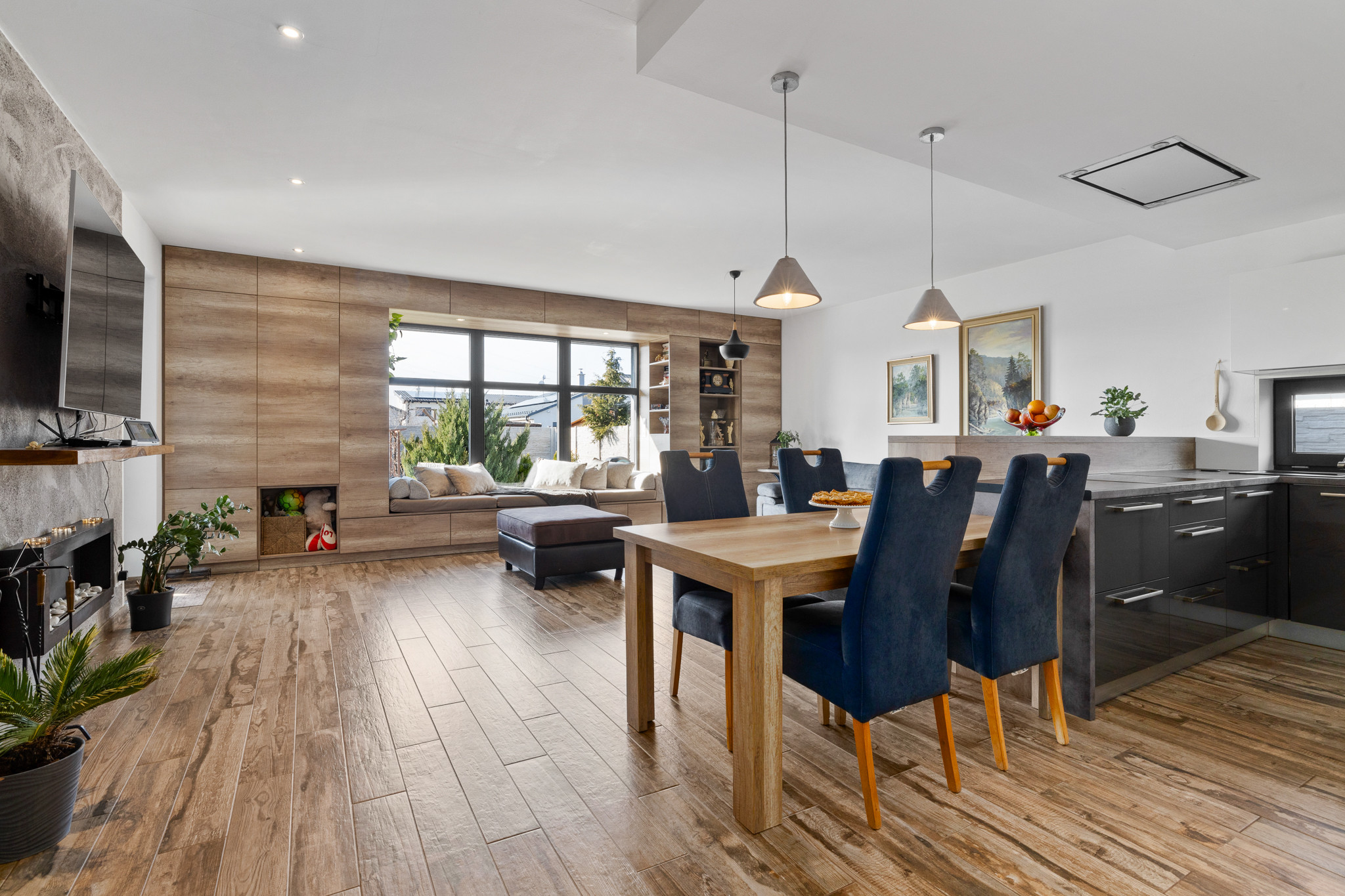 PREDANÉ- PRÉMIOVÝ- 4-IZBOVÝ DOM-ČIERNA VODA