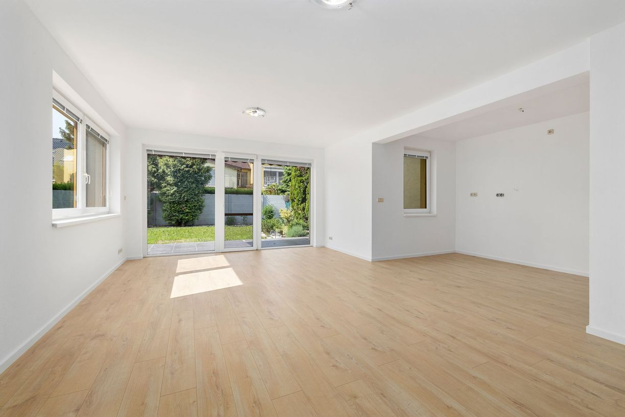 PREDANÉ- PREDAJ- 4-IZBOVÝ- 170m2- RODINNÝ DOM- ROVINKA