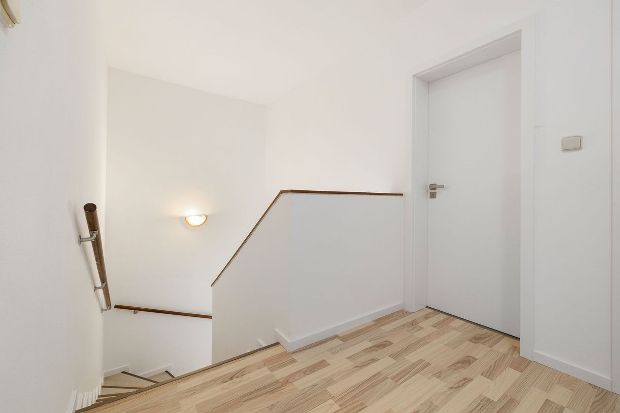 PREDANÉ- PREDAJ- 4-IZBOVÝ- 170m2- RODINNÝ DOM- ROVINKA