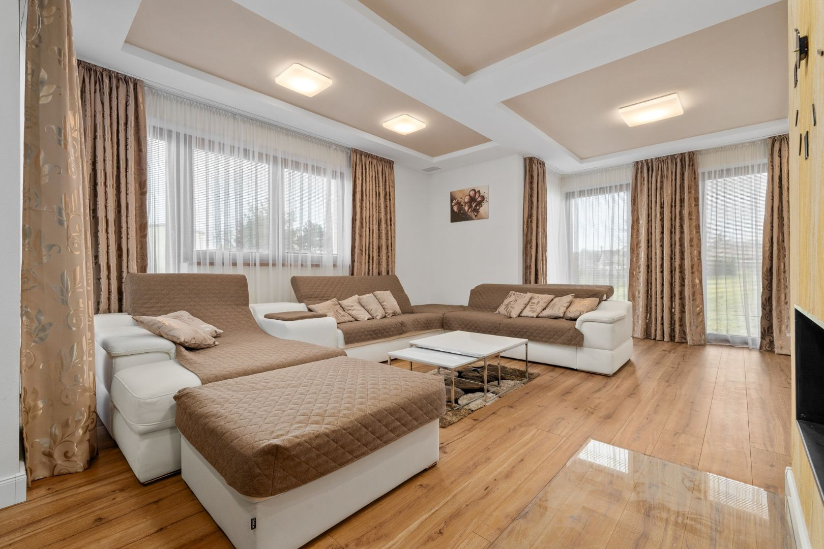 PREDANÉ- PREDAJ- 6 IZBOVÝ- VYSOKÁ PRI MORAVE