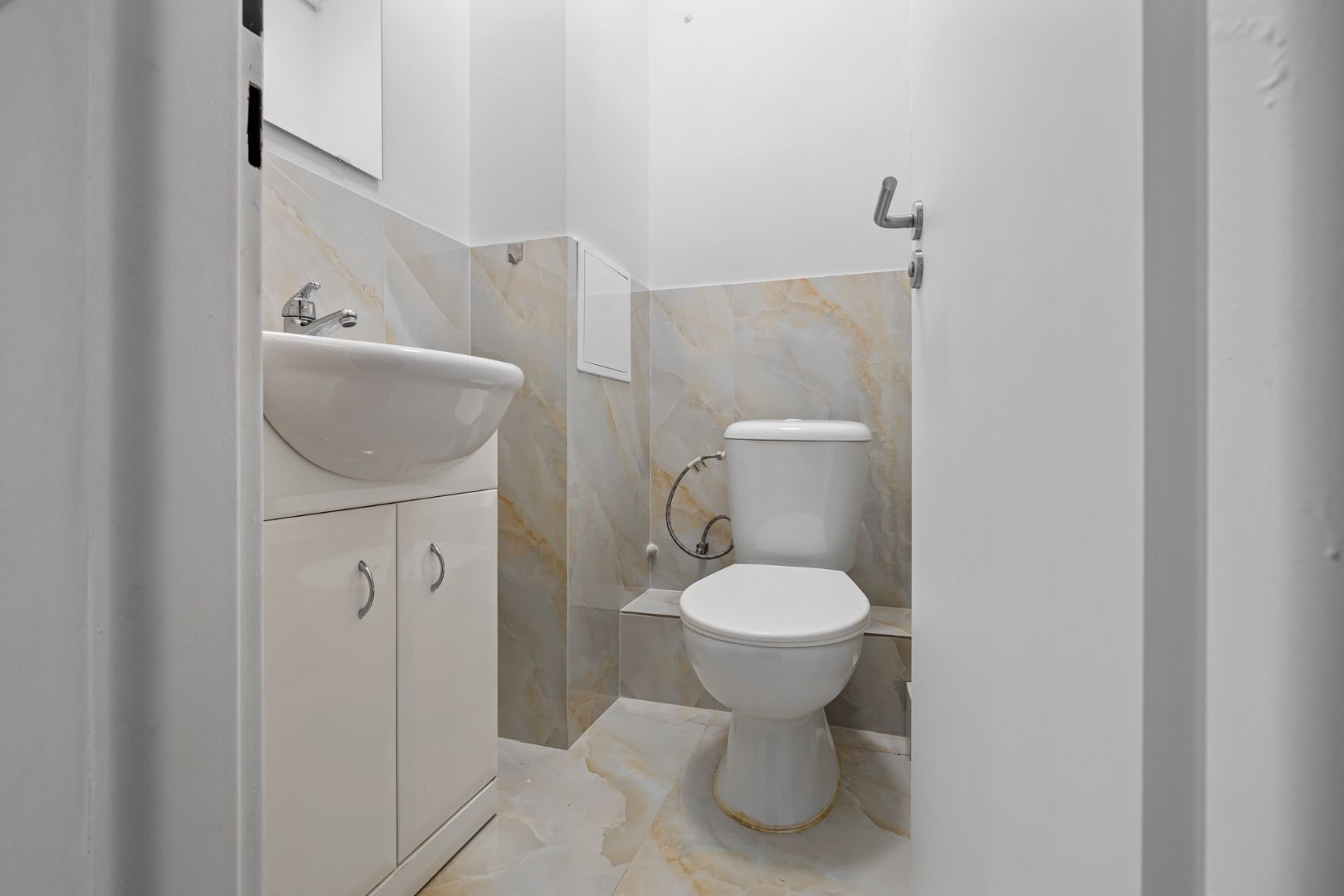 PREDANÝ- PREDAJ- 4-IZBOVÝ– 85 m2- GARÁŽ-ZÁHRADY-VAJNORY