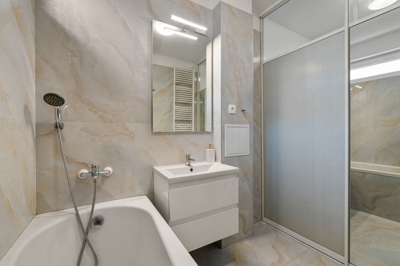 PREDANÝ- PREDAJ- 4-IZBOVÝ– 85 m2- GARÁŽ-ZÁHRADY-VAJNORY