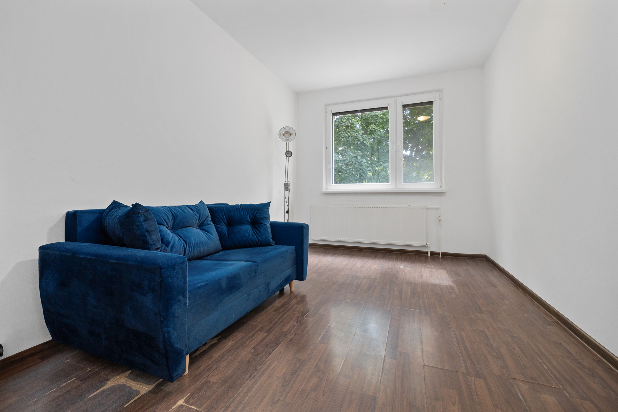 PREDANÉ-3IZBOVÝ BYT-PREDAJ- S PIVNICOU- PETRŽALKA