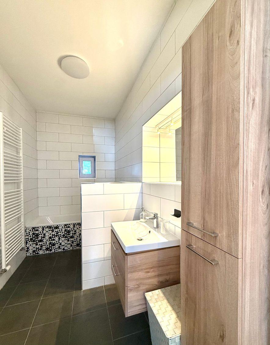 BE.LIVE COMPANY- PRENÁJOM-SLNEČNÝ- 3- IZBOVÝ-BY- 75M2- STARÉ MESTO