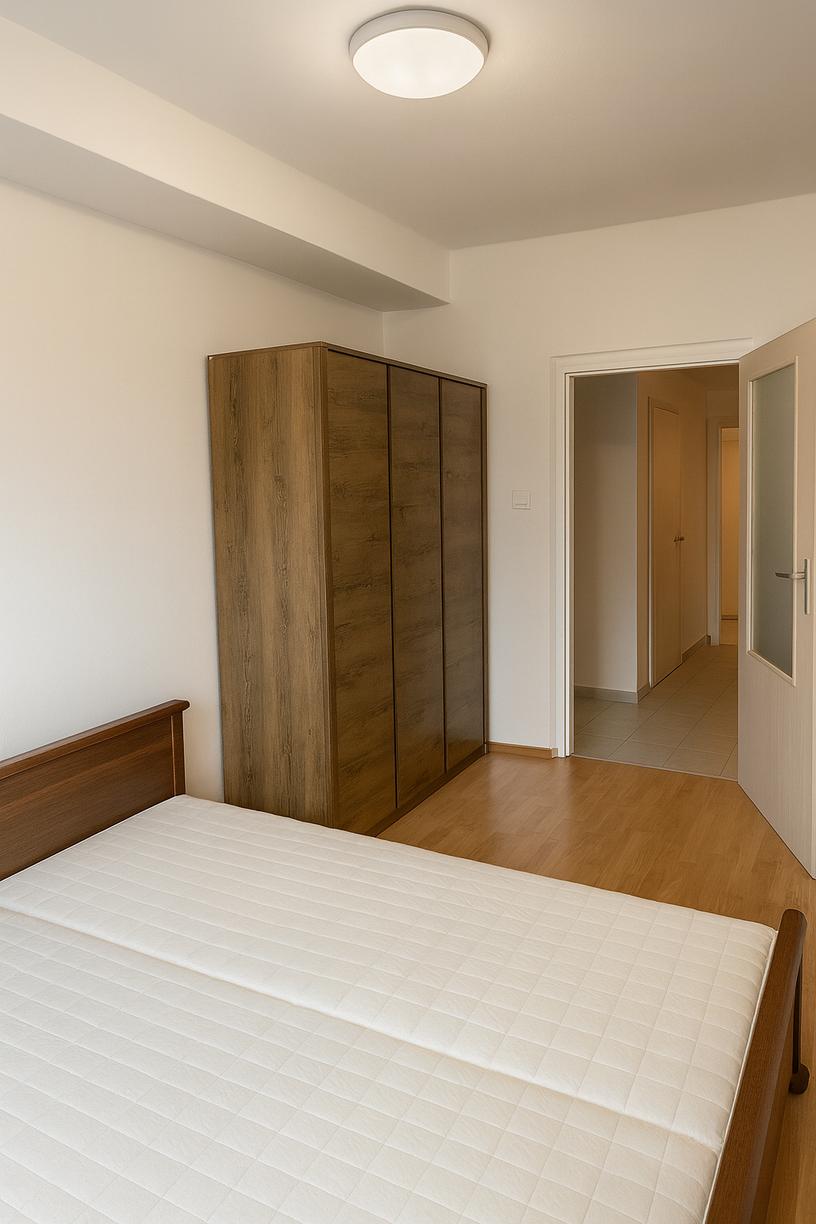 OFF PONUKA PRIESTRANNÝ  2-IZBOVÝ BYT S BALKÓNOM – BRATISLAVA, NOVÉ MESTO – NOBELOVA