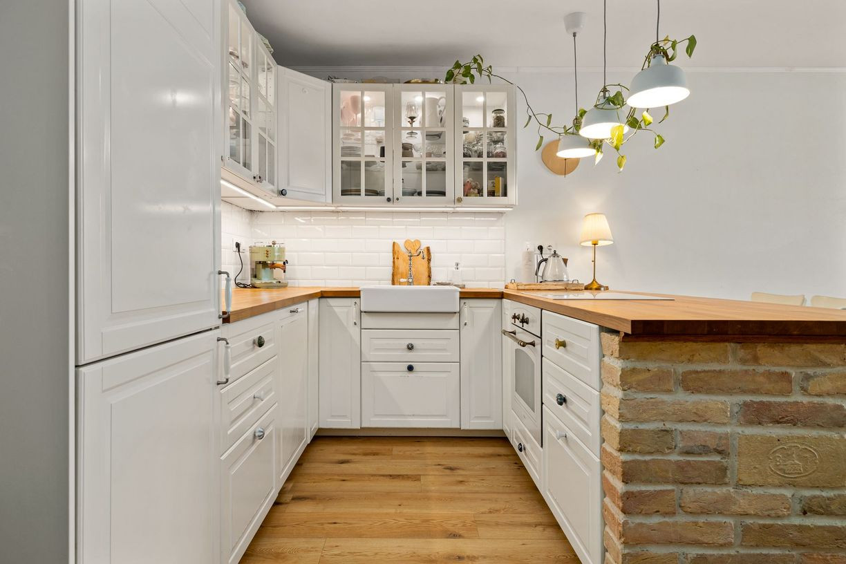 REZERVOVANÝ BE.LIVE COMPANY- NA PREDAJ- ŠTÝLOVÝ- 4-IZBOVÝ-  RODINNÝ DOM- NOVOSTAVBA- HRUBÁ BORŠA