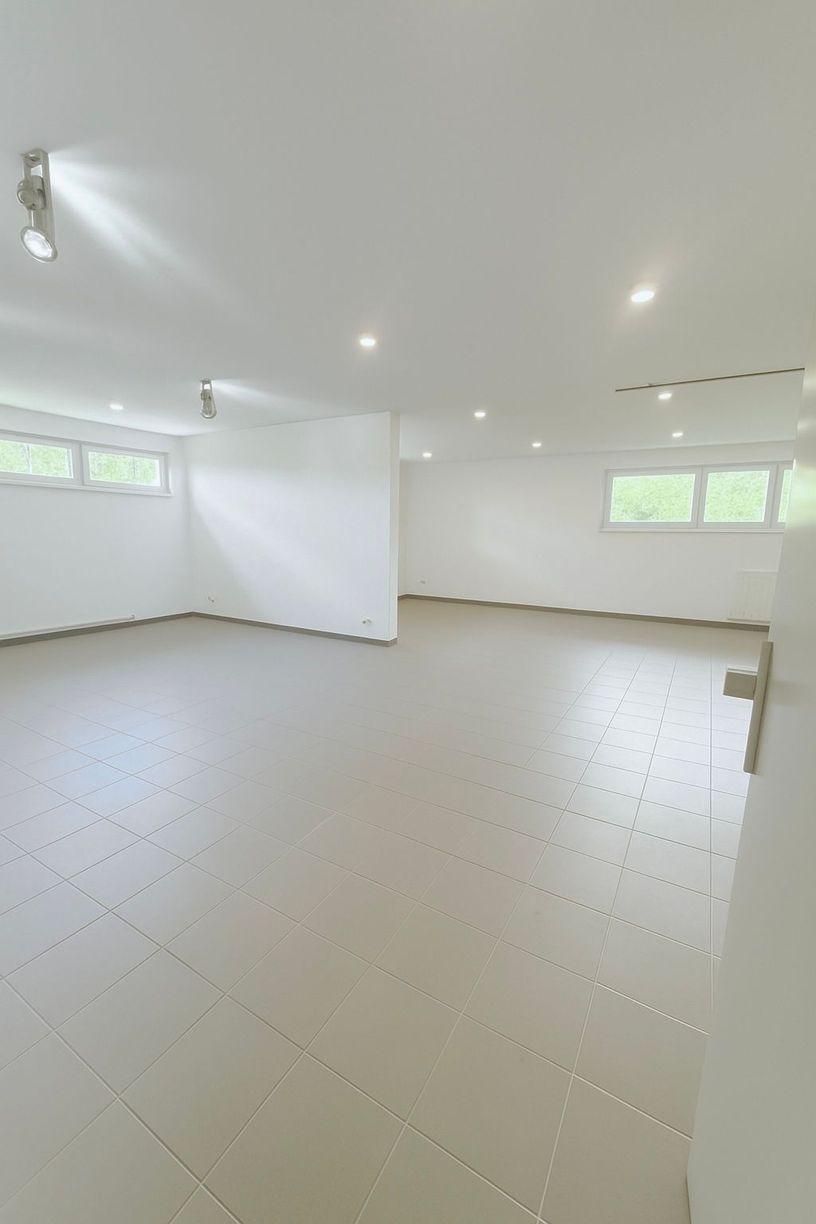 BE.LIVE COMPANY- PRENÁJOM- NEBYTOVÉHO PRIESTORU- KADNÁROVÁ ULICA- RAČA- BA 