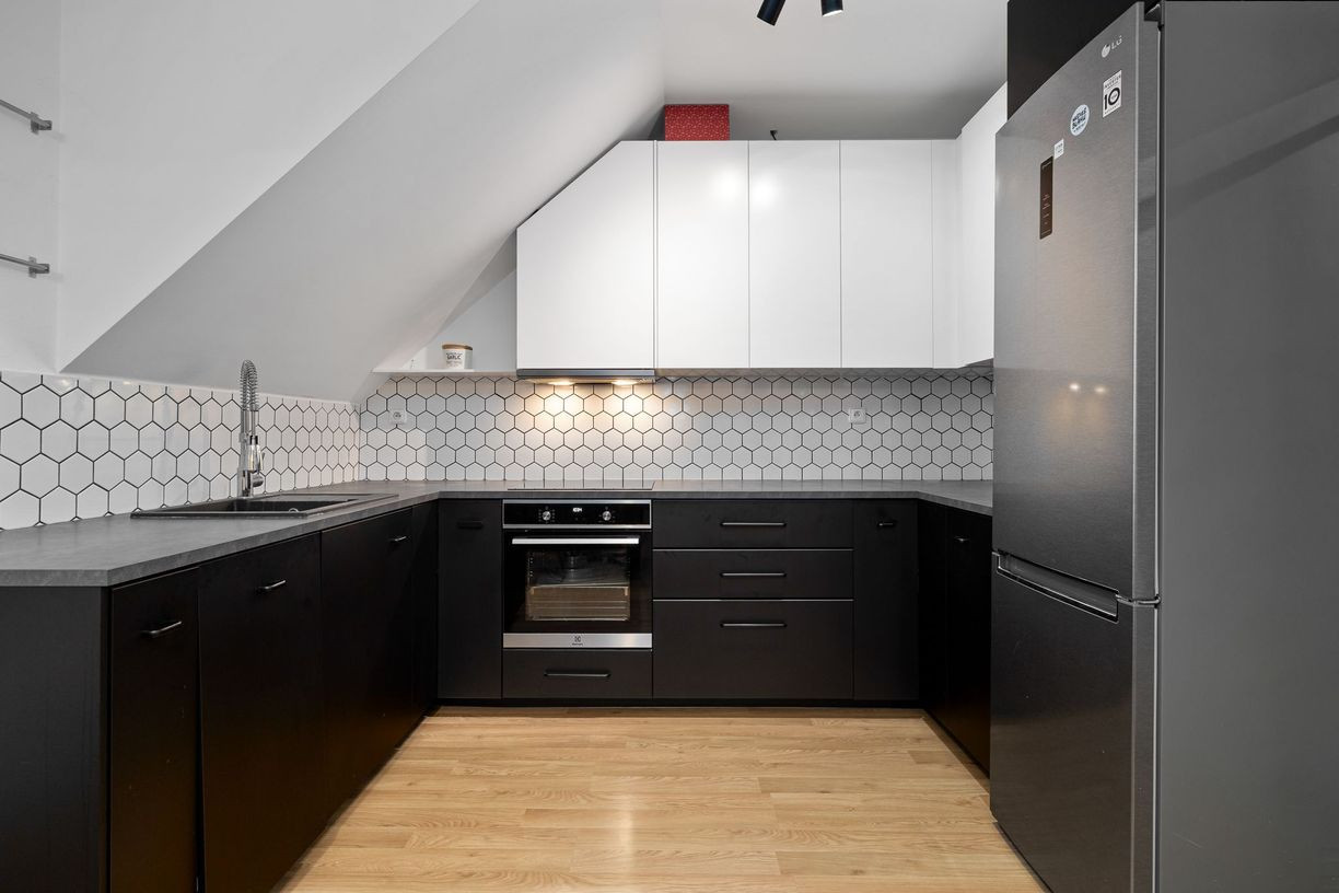 BE.LIVE COMPANY- NA PREDAJ- ÚTULNÝ- A- ZAUJÍMAVÝ- 2-IZBOVÝ- MEZANÍN- RUŽINOV- KOŠICKÁ ULICA 