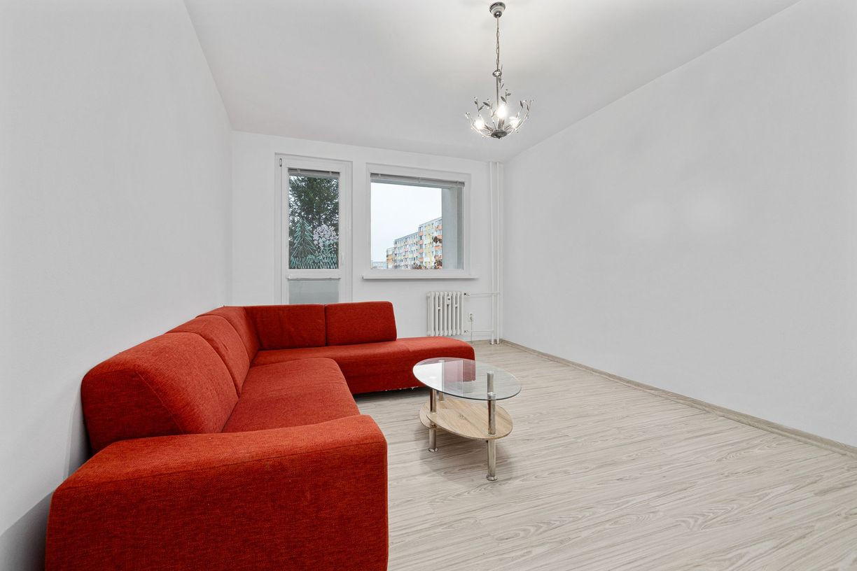 BE.LIVE COMPANY – NA PREDAJ – 3-IZBOVÝ BYT S LOGGIOU – SKVELÁ DISPOZÍCIA A TICHÝ VNÚTROBLOK