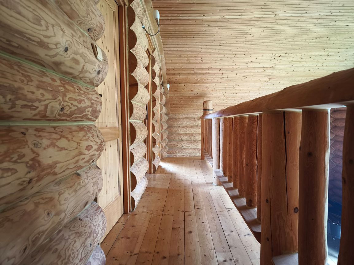 BE.LIVE COMPANY – NA PREDAJ – ORIGINÁLNY KANADSKÝ ZRUB – KRB, SAUNA - VEĽKORYSÝ POZEMOK PRI LESE - OBEC JAKUBOV 