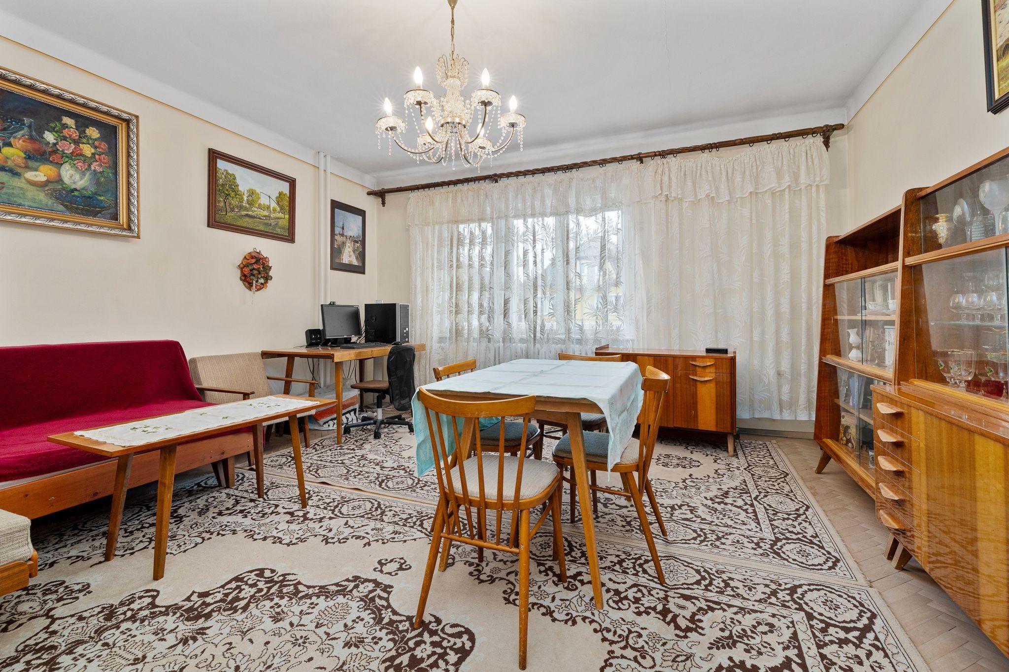 NA PREDAJ- STAVEBNÝ POZEMOK 2287m²- RODINNÝ DOM- VLKY- PRI TOMÁŠOVE 