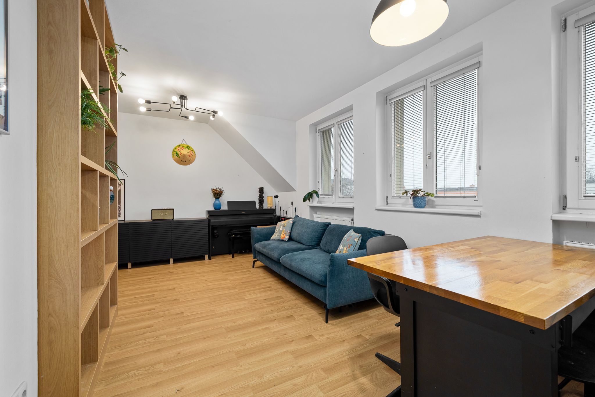 BE.LIVE COMPANY- PREDAJ- MEZANÍNOVÝ- 2-IZBOVÝ- PRIESTOR- RUŽINOV- DÔLEŽITÉ: NEHNUTEĽNOSŤ JE V ŠTÁDIU KOLAUDÁCIE,KTORÁ JE V RIEŠENÍ SO SÚ