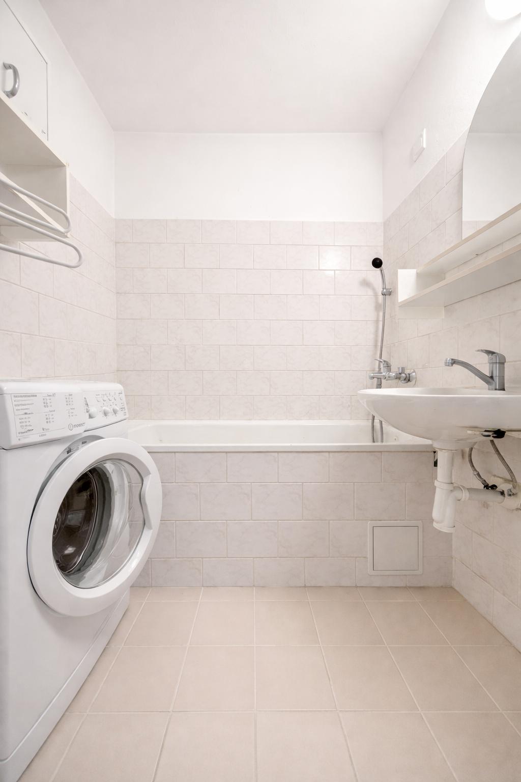 BE.LIVE COMPANY- PRENÁJOM- 2-IZBOVÝ BYT- DÚBRAVKA