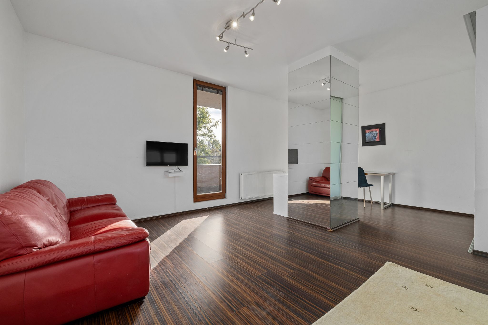 BE.LIVE COMPANY- PREDAJ- 5- IZBOVÝ- DOM- KARLOVA VES