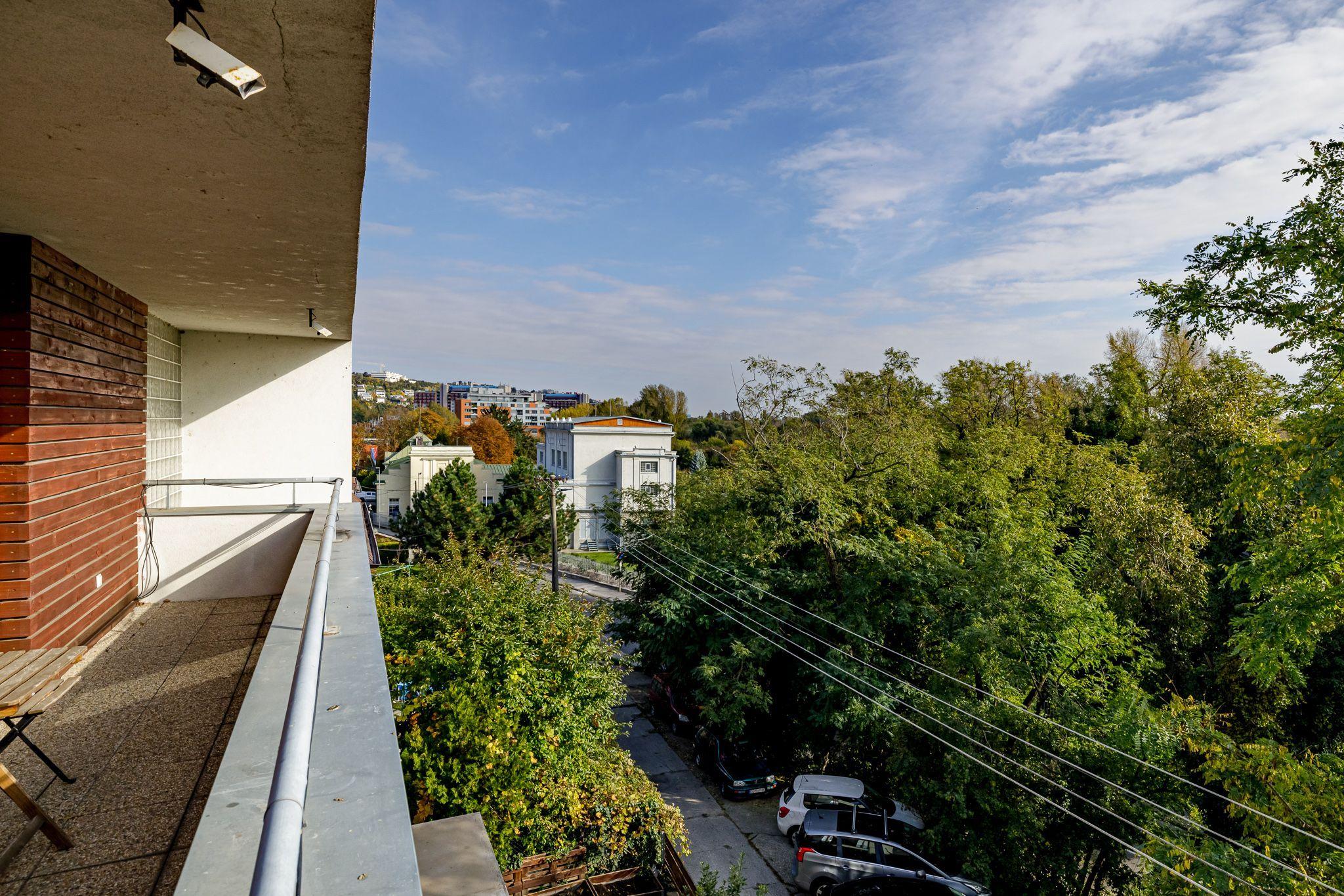 BE.LIVE COMPANY- PREDAJ- 5- IZBOVÝ- DOM- KARLOVA VES