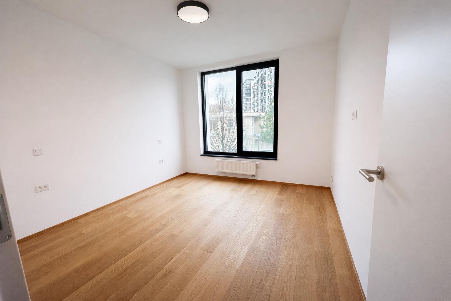 BE.LIVE COMPANY- NA PREDAJ – NADŠTANDARDNÝ 4-IZBOVÝ BYT PO KOMPLETNEJ REKONŠTRUKCII – GARÁŽOVÉ STÁTIE A PIVNICA V CENE - CUBICON - KARLOVA VES