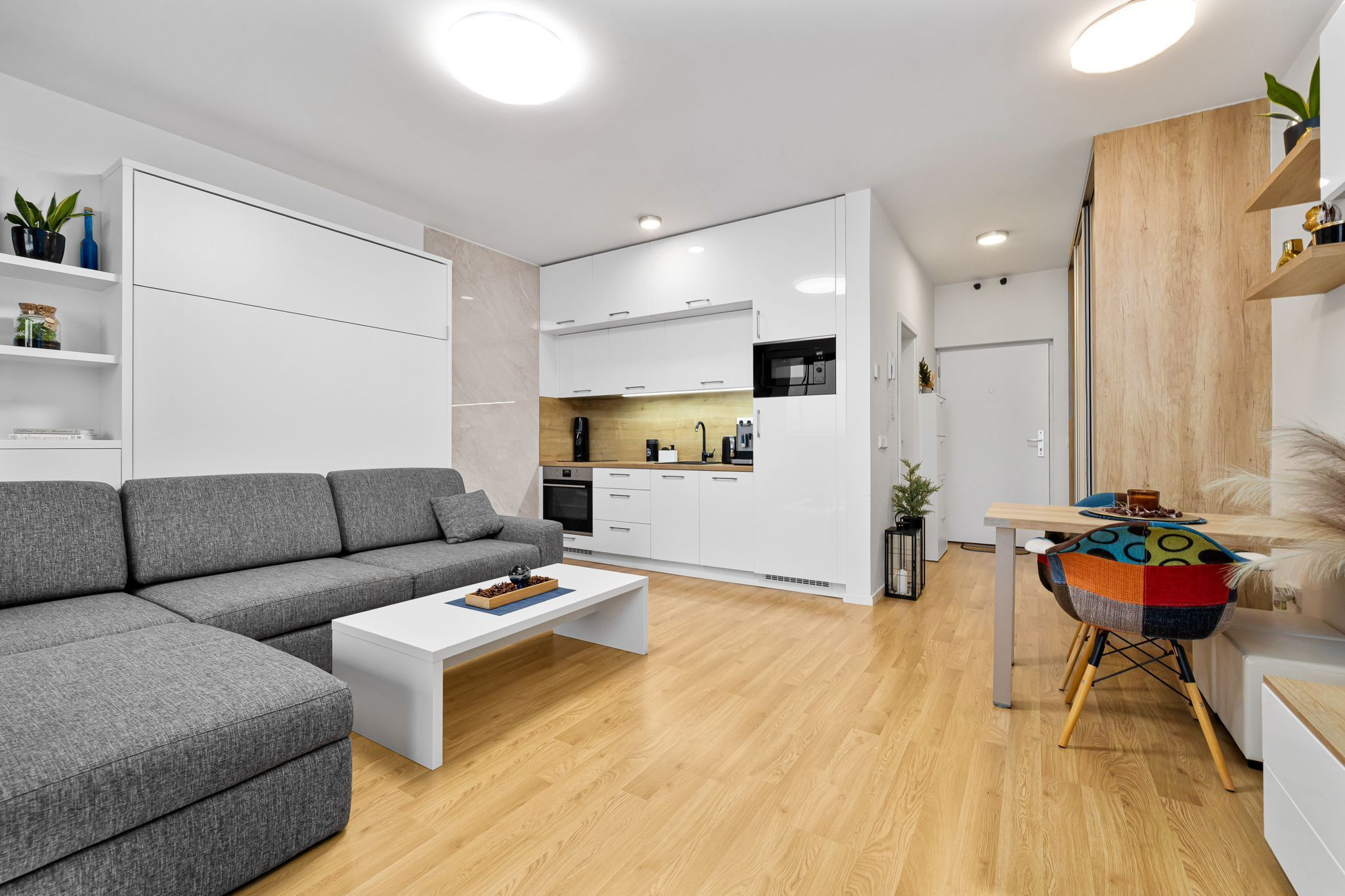 BE.LIVE COMPANY | NA PREDAJ | ŠTÝLOVÝ 1-IZBOVÝ BYT | ZARIADENÝ NA MIERU | BALKÓN | KOBKA V CENE | TEHELNÉ POLE - BAJKALSKÁ