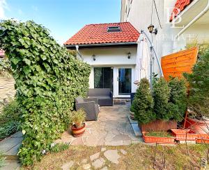 BE.LIVE COMPANY- PRENÁJOM- 3 IZBOVÝ BYT- 74m2- HORSKÝ PARK