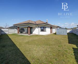 PREDANÉ- 4 IZBOVÝ- BUNGALOV-109m2- MILOSLAVOV