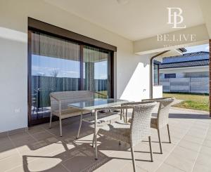 PREDANÉ- 4 IZBOVÝ- BUNGALOV-109m2- MILOSLAVOV