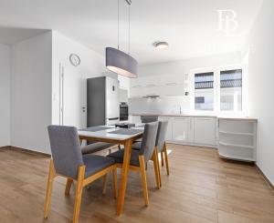 PREDANÉ- 4 IZBOVÝ- BUNGALOV-109m2- MILOSLAVOV