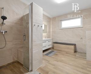 PREDANÉ- 4 IZBOVÝ- BUNGALOV-109m2- MILOSLAVOV