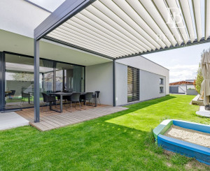 REZERVOVANÉ-PREDAJ- 5-IZBOVÝ- BUNGALOV- GARDENS- SENEC