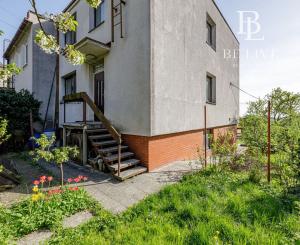 PREDAJ- 5-IZBOVÝ- RODINNÝ DOM- DVOJGARÁŽ- KRÁĽOVSKÉ ÚDOLIE