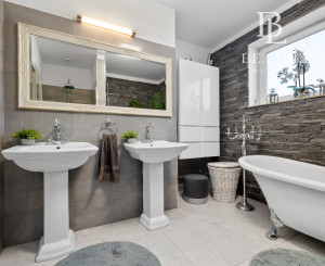 PREDANÉ- 4-IZBOVÝ BUNGALOV- POZEMOK 600m²-HAMULIAKOVO