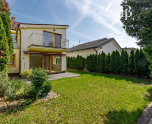 PREDANÉ- PREDAJ- 4-IZBOVÝ- 170m2- RODINNÝ DOM- ROVINKA