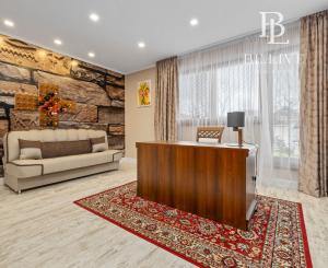 PREDANÉ- PREDAJ- 6 IZBOVÝ- VYSOKÁ PRI MORAVE