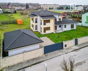 PREDANÉ- PREDAJ- 6 IZBOVÝ- VYSOKÁ PRI MORAVE