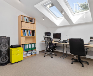 PREDAJ- 5 IZBOVÝ BYT- VO VYHĽADÁVANEJ LOKALITE- JAROVCE