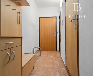 PREDANÉ-3IZBOVÝ BYT-PREDAJ- S PIVNICOU- PETRŽALKA