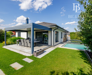 REZERVOVANÉ- SMART- BUNGALOV-  4IZBOVÝ- BAZÉN- BERNOLÁKOVO
