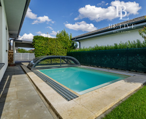 REZERVOVANÉ- SMART- BUNGALOV-  4IZBOVÝ- BAZÉN- BERNOLÁKOVO