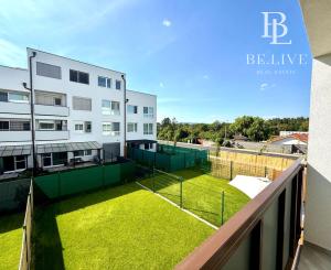 BE.LIVE COMPANY- PREDAJ- ÚTULNÝ- 2I- BYT- PARKOVANIE- IVANKA PRI DUNAJI