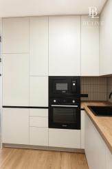 OFF PONUKA - ŠTÝLOVÝ 1,5-IZBOVÝ BYT S NÁDYCHOM BOHO ŠTÝLU – NOVOSTAVBA 2023 – KOMPLETNE ZARIADENÝ – LOGGIA – BORY NOVÝ DVOR