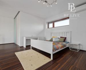 PREDAJ- INVESTIČNÝ- 5- IZBOVÝ- DOM- S BAZÉNOM- KARLOVÁ VES- BRATISLAVA 