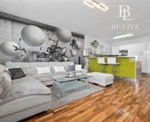 BE.LIVE COMPANY- PREDAJ- KRÁSNY VEĽKOMETRÁŽNY 2i BYT- S GARÁŽOVÝM STÁTÍM A PIVNICOU