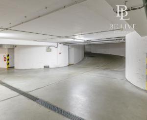 BE.LIVE COMPANY- PREDAJ- KRÁSNY VEĽKOMETRÁŽNY 2i BYT- S GARÁŽOVÝM STÁTÍM A PIVNICOU