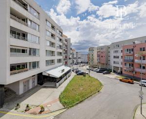 BE.LIVE COMPANY- PREDAJ- KRÁSNY VEĽKOMETRÁŽNY 2i BYT- S GARÁŽOVÝM STÁTÍM A PIVNICOU