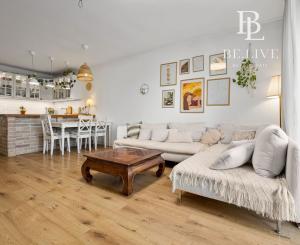 REZERVOVANÝ BE.LIVE COMPANY- NA PREDAJ- ŠTÝLOVÝ- 4-IZBOVÝ-  RODINNÝ DOM- NOVOSTAVBA- HRUBÁ BORŠA