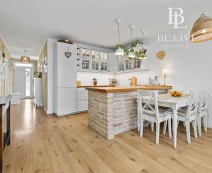 REZERVOVANÝ BE.LIVE COMPANY- NA PREDAJ- ŠTÝLOVÝ- 4-IZBOVÝ-  RODINNÝ DOM- NOVOSTAVBA- HRUBÁ BORŠA