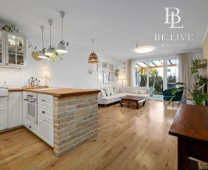 REZERVOVANÝ BE.LIVE COMPANY- NA PREDAJ- ŠTÝLOVÝ- 4-IZBOVÝ-  RODINNÝ DOM- NOVOSTAVBA- HRUBÁ BORŠA