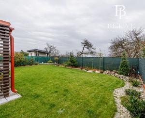 BE.LIVE COMPANY- NA PREDAJ- ELEGANTNÝ- 3-IZBOVÝ BYT- PREMENENÝ- NA PRIESTRANNÝ- MODERNÝ- 2-IZBOVÝ- SO ZÁHRADOU- MALÝ BIEL