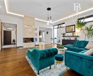 BE.LIVE COMPANY- PREDAJ- EXKLUZÍVNY- 5-IZBOVÝ DOM- EKOOSADA-  VEĽKÉ UĽANY