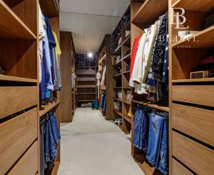 BE.LIVE COMPANY- PREDAJ- EXKLUZÍVNY- 5-IZBOVÝ DOM- EKOOSADA-  VEĽKÉ UĽANY