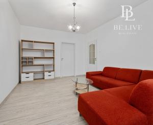 BE.LIVE COMPANY – NA PREDAJ – 3-IZBOVÝ BYT S LOGGIOU – SKVELÁ DISPOZÍCIA A TICHÝ VNÚTROBLOK